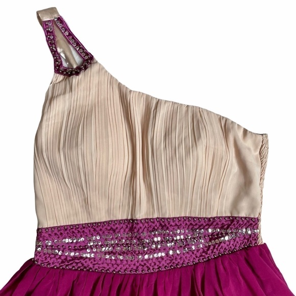 Katia One Shoulder Fit & Flare Magenta Cream Dress Size Large - Picture 3 of 12